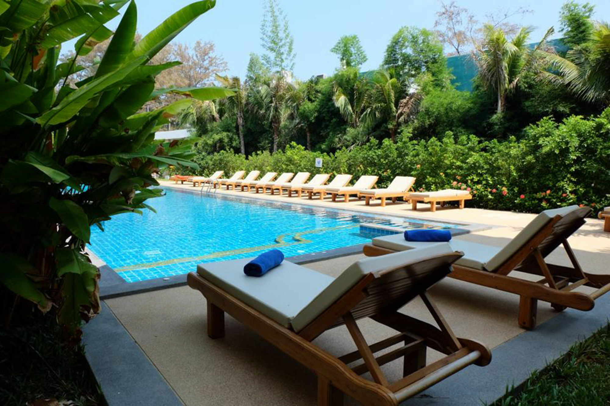 ภูเก็ต ซีวิว รีโซเทล Aparthotel Rawai ภายนอก รูปภาพ